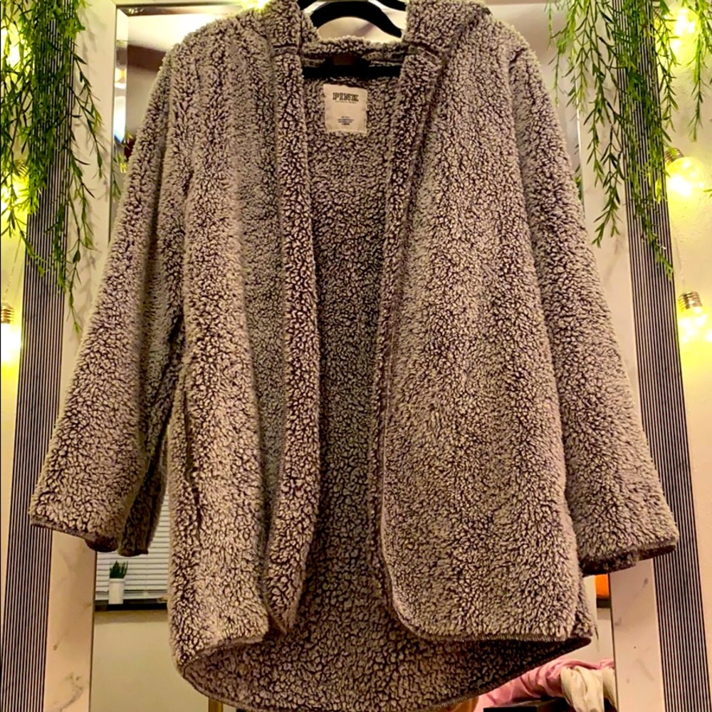 PINK- Grey and white cardigan/Sherpa
